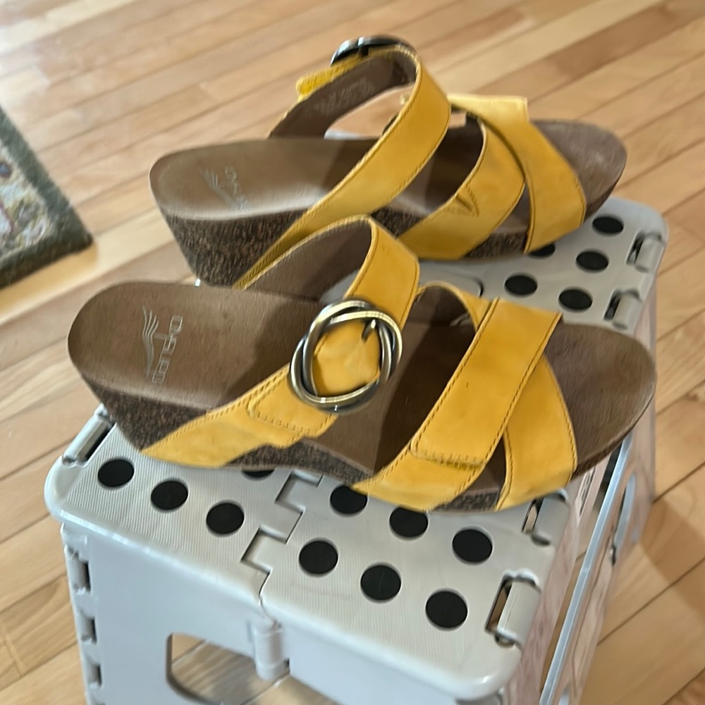Dansko sandals like new only worn a couple of times